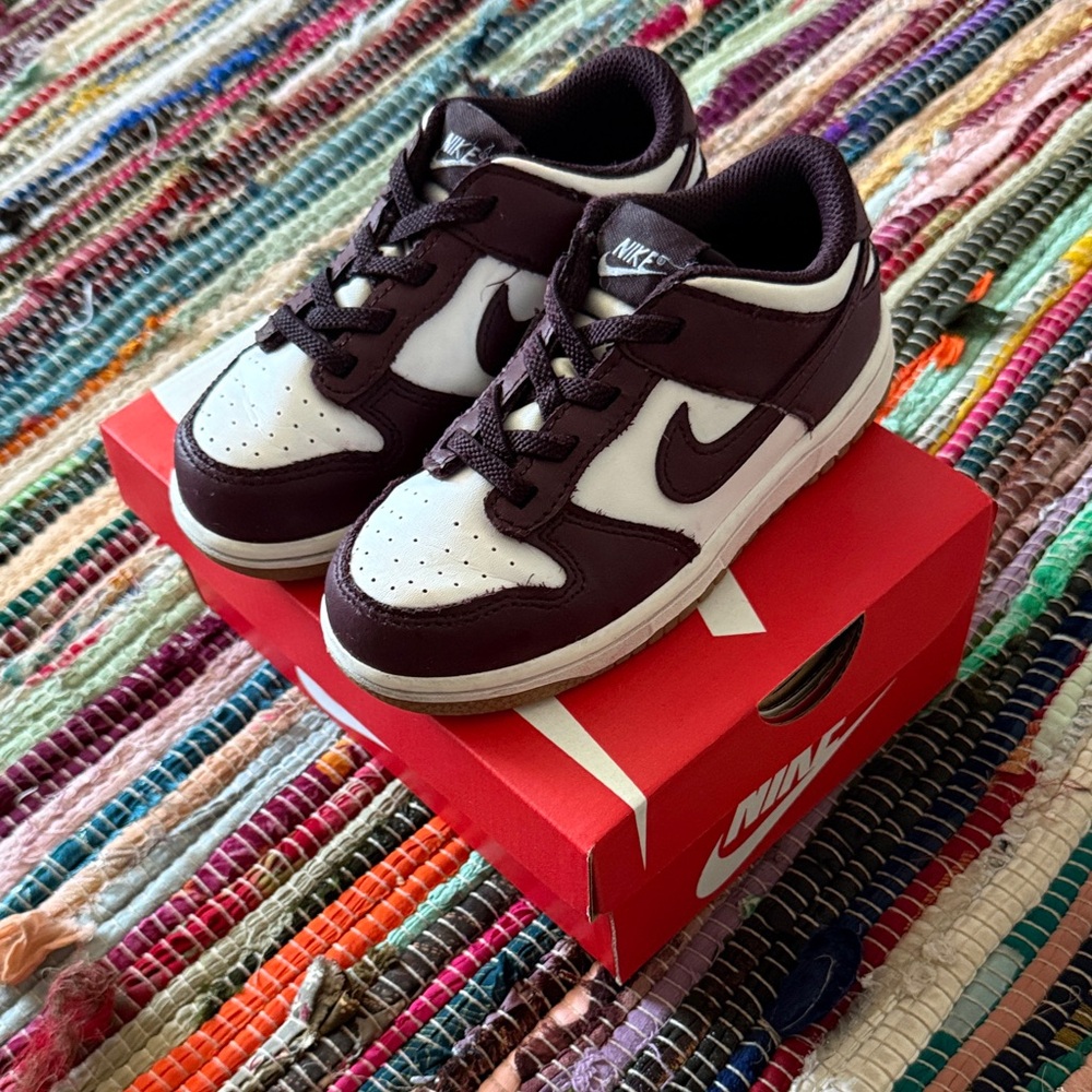 Nike Kids Black and White Sneakers